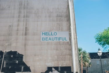 Persuasive words - 'Hello Beautiful' on the side of a building